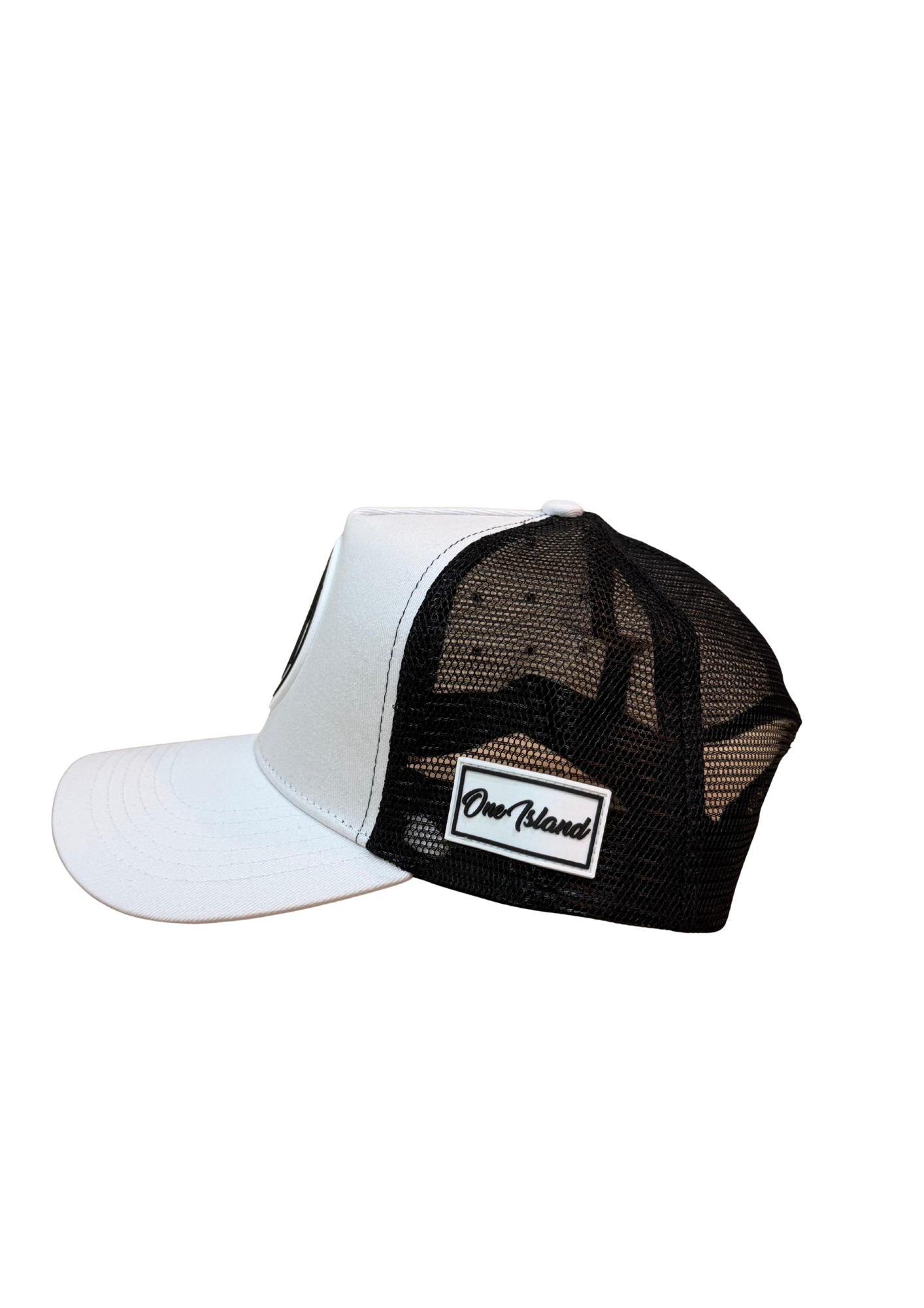 Casquette blanche et noir avec logo noir SXM