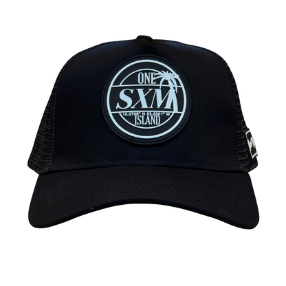 Casquette noir avec logo bleu ciel SXM