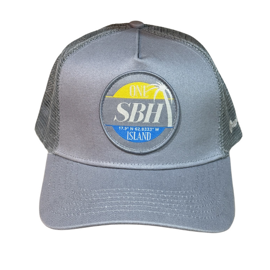 Casquette SBH grise avec logo blanc