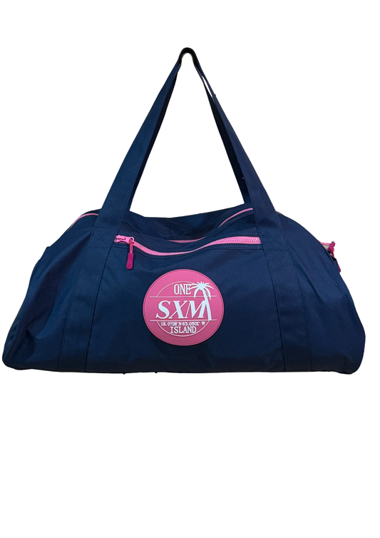 Sac de sport bleu marine avec des touches de rose